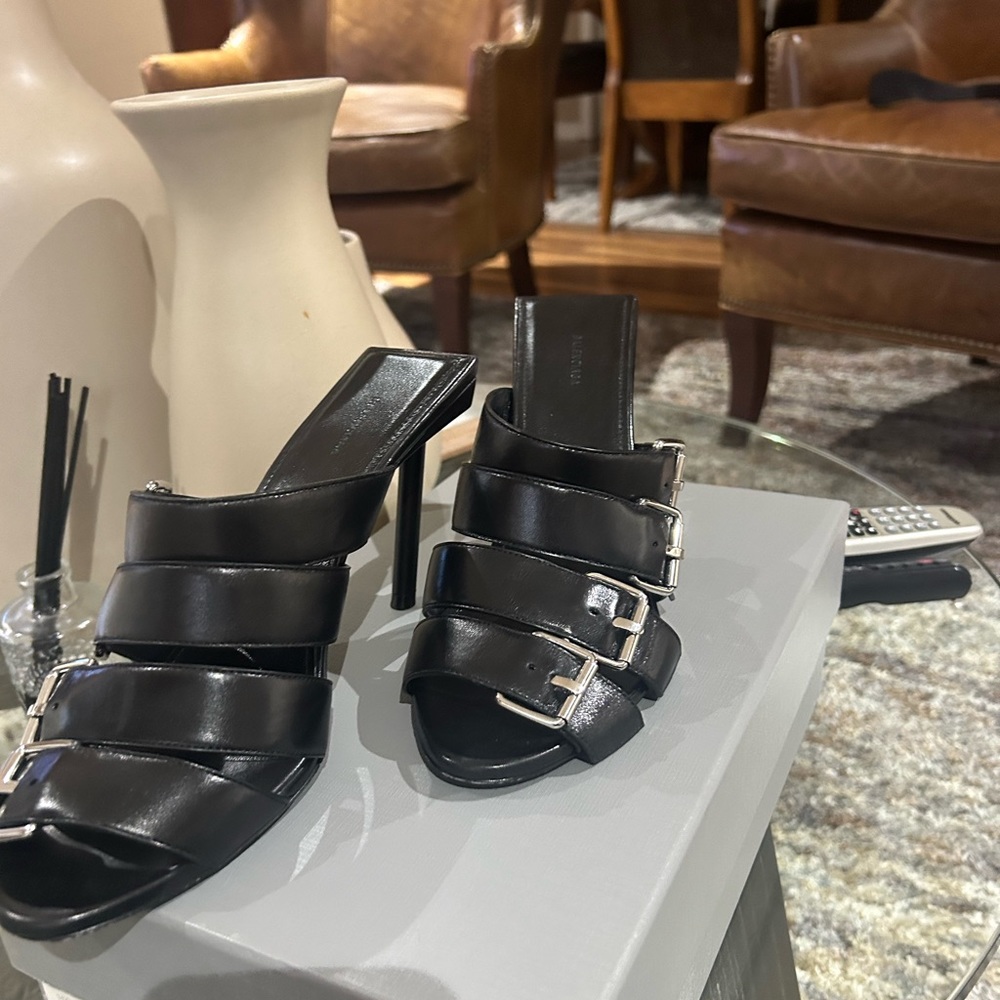 Balenciaga buckle strap sandals. 100% calf leather. Made in Italy